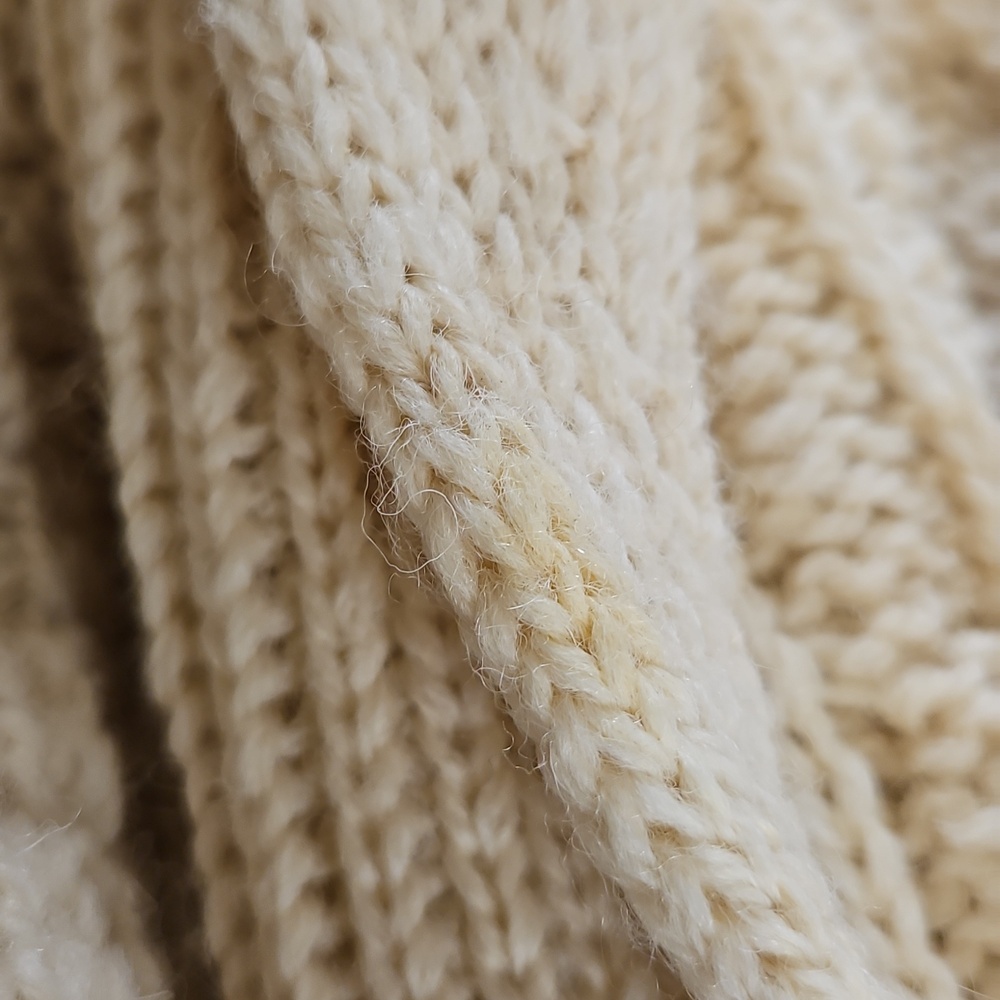 Carraig Donn Made In Ireland 100% Wool Cable Knit Fishermans Cardigan, Sz Medium - Picture 11 of 11